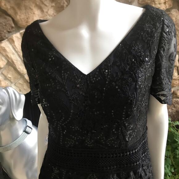 NEW Jasmine B Embroidered Sequin V-Neck Short Sleeve Bridal Dress Size 10 - Picture 7 of 9